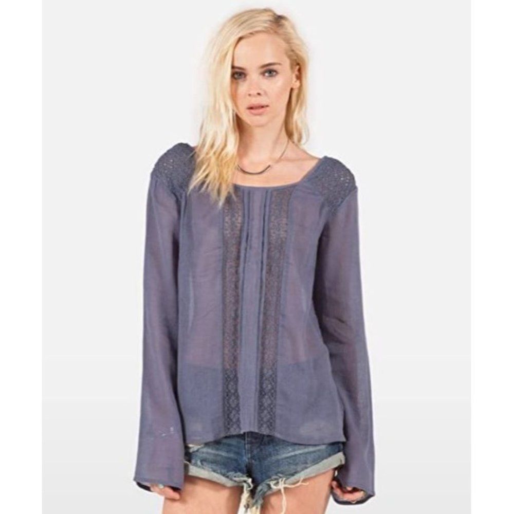 Volcom Flea Market Find Purple/Gray Long Sleeve Boho Gauze & Lace Shirt, Size S